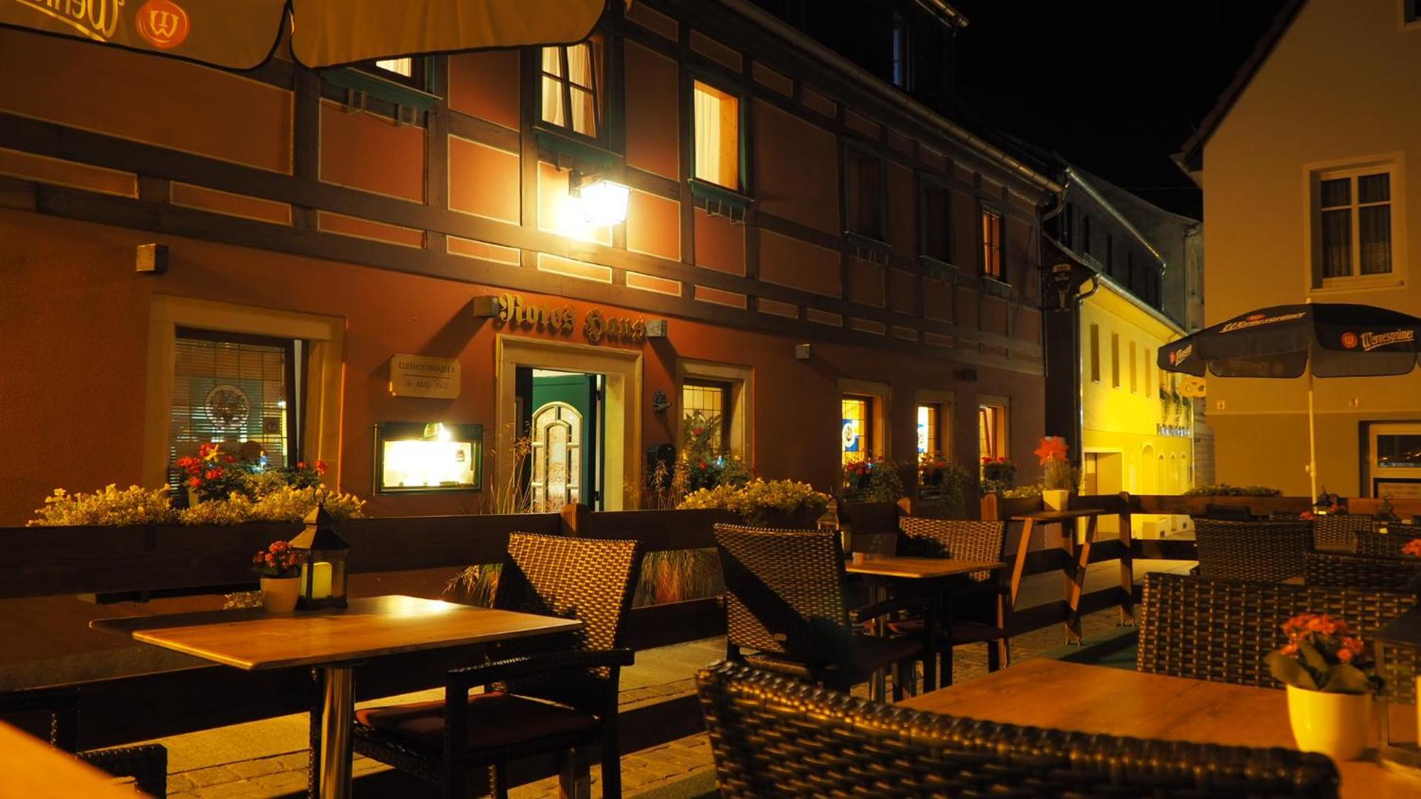 Gasthaus& Pension Zum Roten Haus Bad Schandau Eksteriør bilde