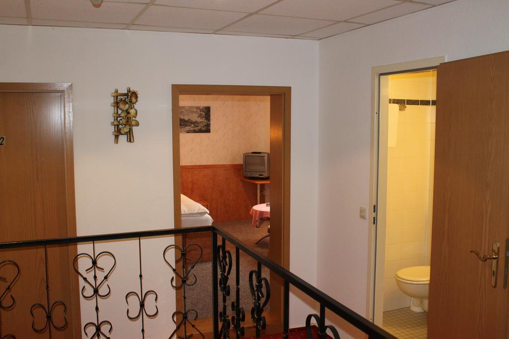 Gasthaus& Pension Zum Roten Haus Bad Schandau Rom bilde